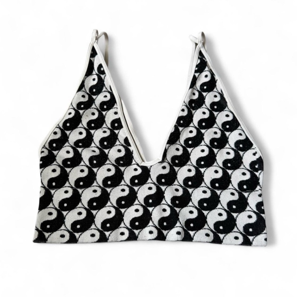Tilly's Black and White Yin Yang Crop Top
